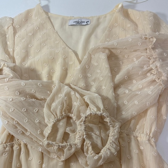 Carly Jean Los Angeles Ivory Long Sleeve Dress - Picture 6 of 7